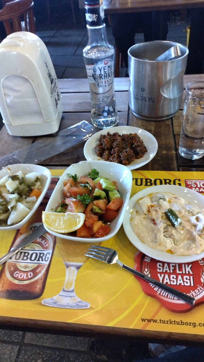 Memrt06233516's tweet photo. Eşlik etmeyen kimse varsa buyursun https://t.co/nwHg0jlICE