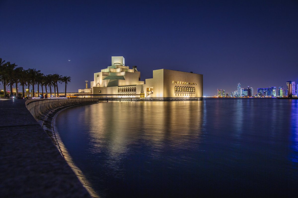 morbidpitbull's tweet photo. The museum of Islamic art , captured at a 10 second long exposure in march 2016 when I last visited #doha #qatar . #mydoha #visitqatar #travel #architecture #voyaged #city #holiday #tourist https://t.co/Z53hXSraSE
