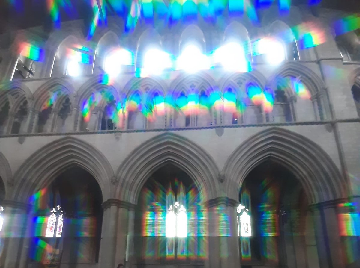 Kate Simpson tweet media