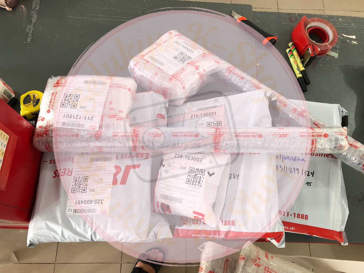selukyukshop's tweet photo. #SLKUpdates: Shipment for Today
Items have been shipped today. Shipping notices have been sent to receivers email.
Thank you so much ๐ https://t.co/eP214s6GAi