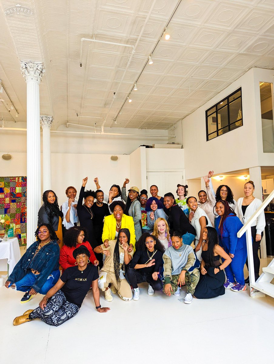 TiffMcFierce's tweet photo. What an amazing 4th bday we celebrated with our @look_in_ community! Thank you so much to all the lovely ladies that came to our panel discussion, Look IN: Do YOU! Live Art, crystals, music, & communal conversation had the vibes high! #Look_IN #WomensHistoryMonth #wellness https://t.co/4WAe5Dt4Nd