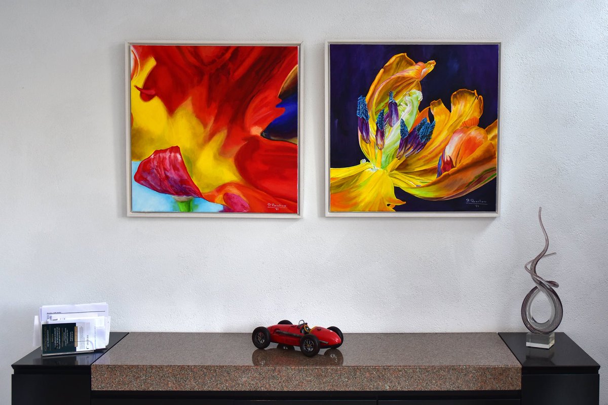 Those Tulip paintings I made look so good side by side 🙌