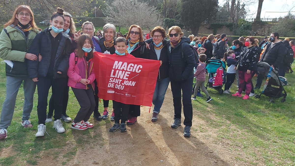 OHSantJoandeDeu's tweet photo. Ha arribat el dia de la Magic Line Sant Joan de Déu. 10.000 participants compartiran quilòmetres de solidaritat per tot el territori sota el lema "Som el que compartim". Endavant amb la Solidaritat! https://t.co/34taZkCVju