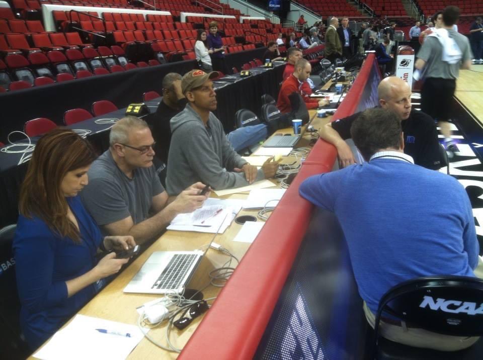 sportsguymarv's tweet photo. Reliving my “One a shining Moment” 8 years ago with #MarchMadness #LordHaveMercer @MercerMBB over Duke https://t.co/5S2yGC86bZ