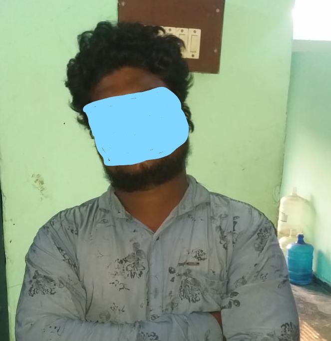 #Operationyatrisuraksha On dated 19.03.2022 Officer & staff of RPF &GRP VZM arrested one TOPB offender namely B.Ajay Kumar and recovered 3 mobile phones Value Rs. 17,000/- and regd case against him. @RPF_INDIA, @rpfecor1, @DRMWaltairECoR