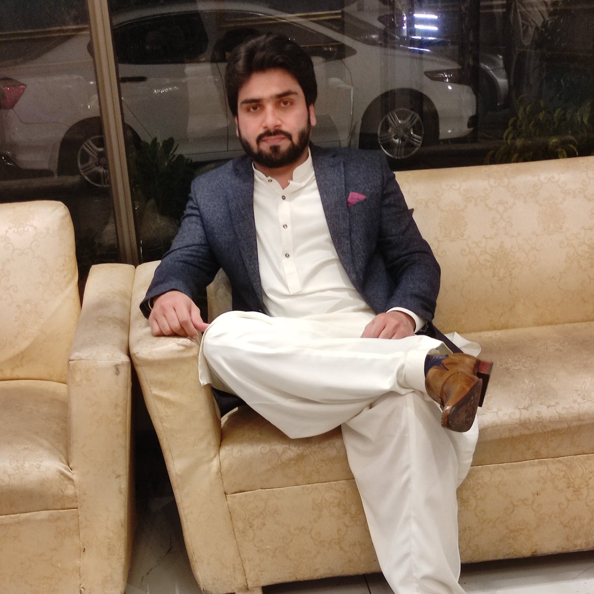 Sunnysheik's tweet photo. #NewProfilePic https://t.co/thOQYohLN9