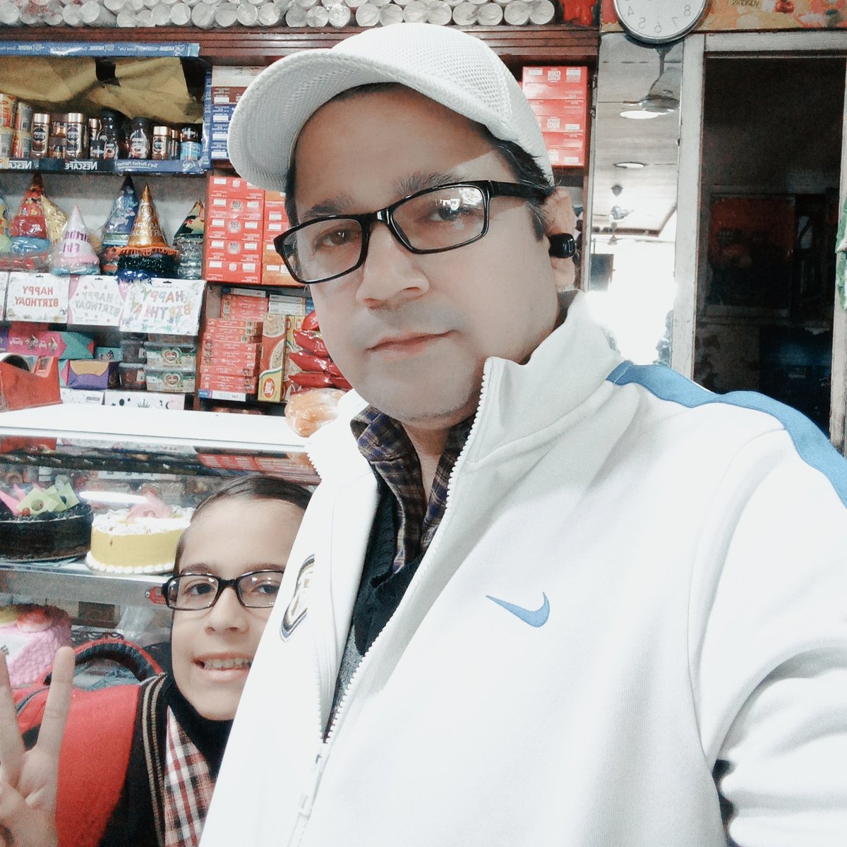 Gagan259636's tweet photo. I and my son ❤️ https://t.co/qkL5MrfrNq