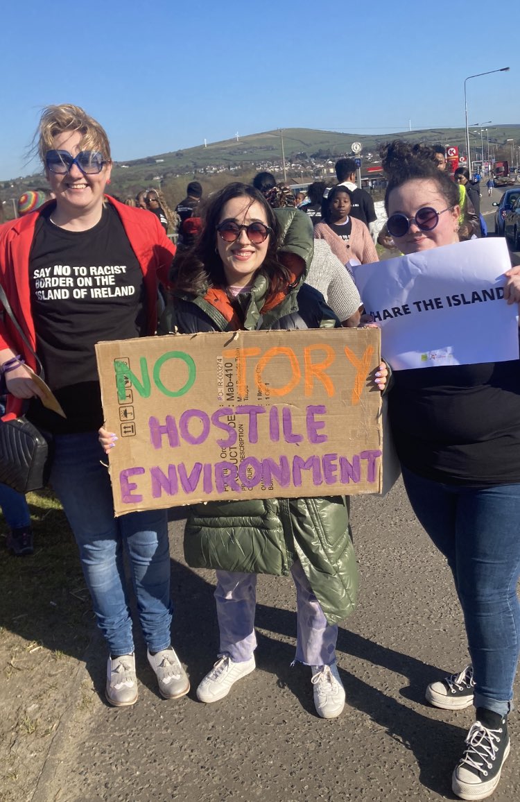 MaryforDerry's tweet photo. Glad to stand with @nwmforum & partner organisations at Lifford Bridge yesterday for the #NoRacistBorder protest.
Ní neart go cur le chéile!
#enddiscrimination #equality #commontravelarea https://t.co/KA7cf4scNc