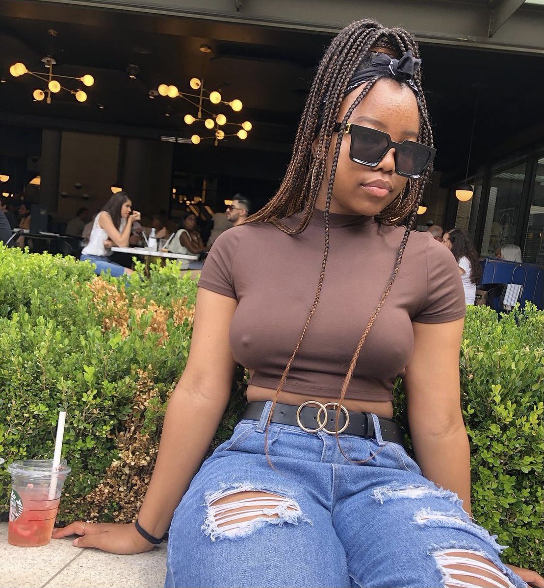 SunglassboothL's tweet photo. Readily available😍
1 for R150 and 2 for R250
📞 56913900

#Lstwitter #KeaHustler https://t.co/SWxdQ4TG6R