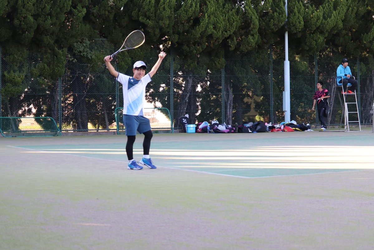 SU_stc's tweet photo. 名前:藤野晃慈
役職:主将
学年:3
学科:工学部環境社会デザイン学科
出身校:宮城県立仙台第三高校
好きな異性のタイプ: いただきますを言える人

あゆタロウと試合をした男。敗戦したが、その後アップされた試合の切り抜きが気に入っていない。昨年の部員紹介ではいいねが57だったので今年は100が目標。 https://t.co/iVJMR4TV1Q