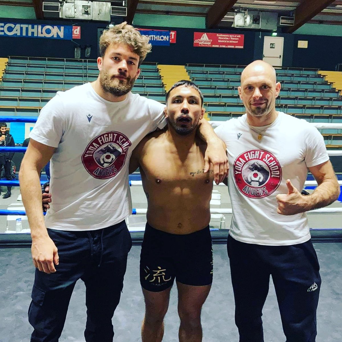 khampasath's tweet photo. 👊I said and I did. victory by submission in the 1st round.

#bjjblackbelt #nobodycantstopyoda #bjj #mma #gi #nogi #yfsjungle #yfsarmy #Angers #angersmaville #ladalleangevine #valence #france #laos #georgie https://t.co/M2cSshUHBj