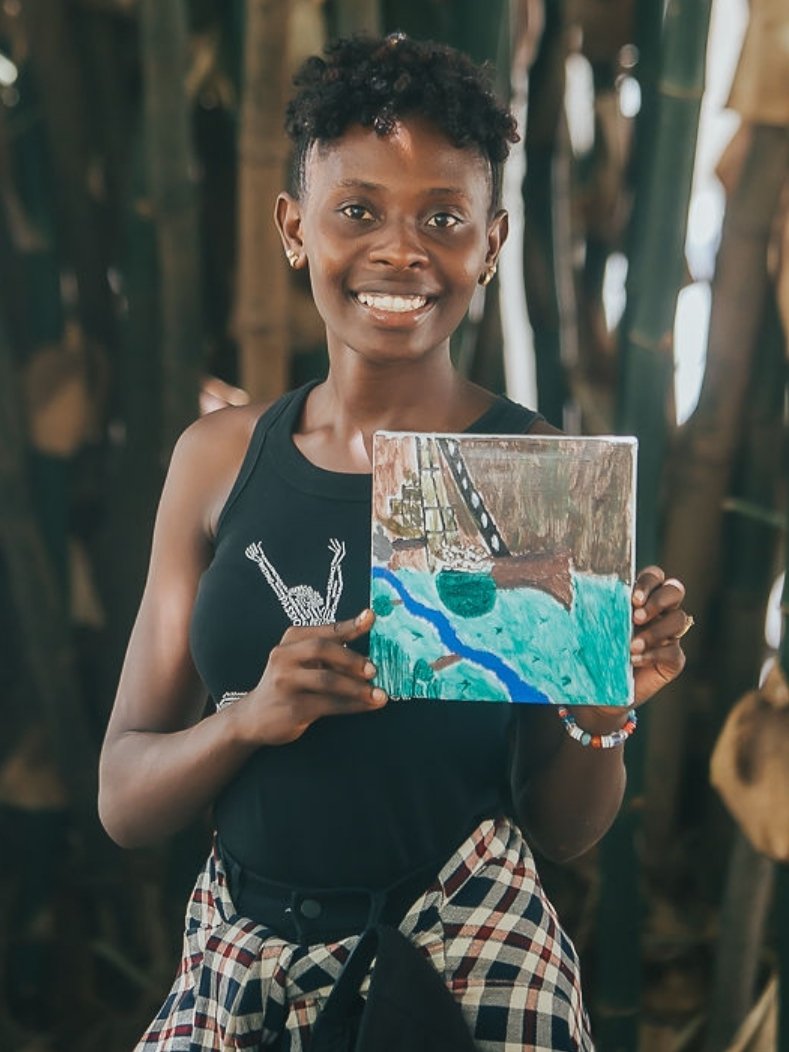 yose_hoza's tweet photo. Kongole kwa waandaaji wa maonesho ya wabunifu wanao kabiliana na mabadiliko ya tabia nchi wameweza kutoa elimu kubwa #learnwithart #climateartcafetz https://t.co/6VS4cz065s