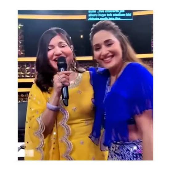 Happy Birthday Alka Yagnik Mam..            