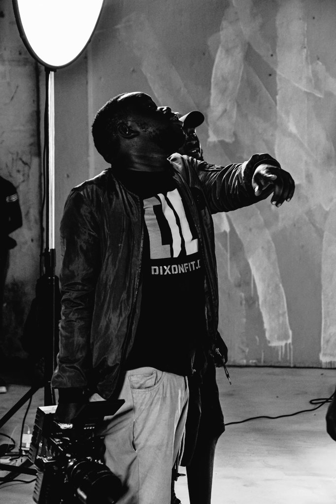 dat_guy_delta's tweet photo. Its either u shoot to be the best or u shoot to win..there is no other option...#MovieMaker#VisualBallerzWorld https://t.co/DpCairg7QT