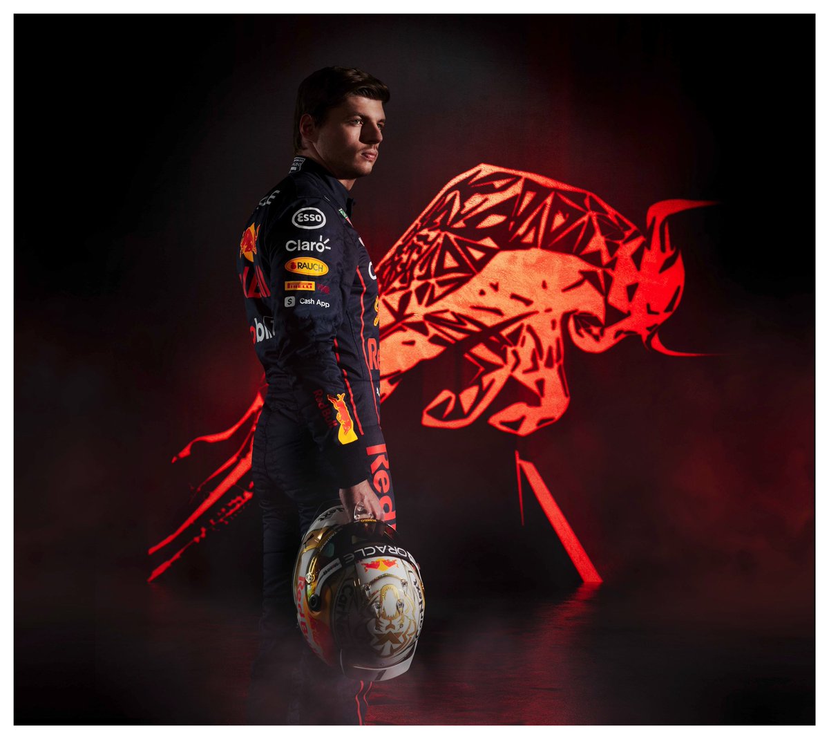 RACE DAY - New work with @Max33Verstappen for @redbullracing #MaxVerstappen #redbullracing #f1 #BahrainGP