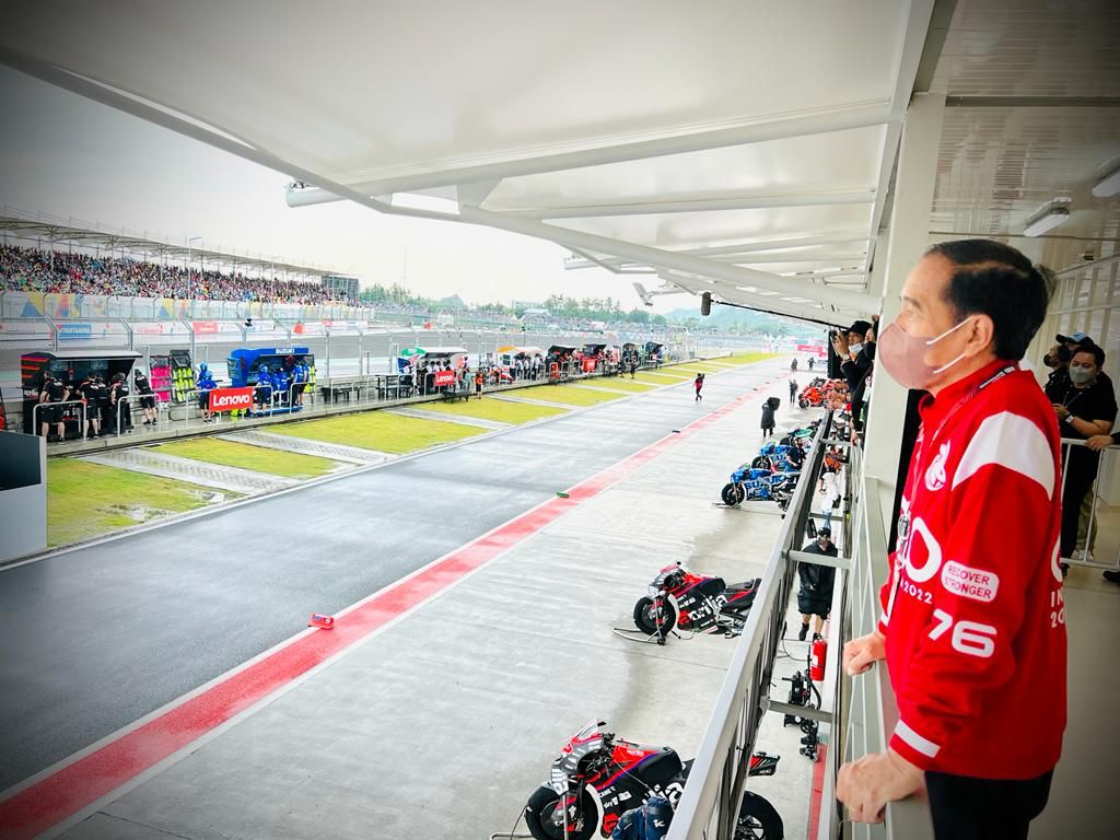 Joko Widodo tweet media