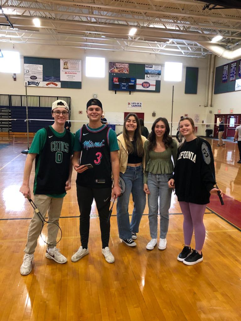 lhsstudentactiv's tweet photo. Shammrock Slam Badminton Tournament was a huge success and we are so excited to start getting ready for our April event - HANDBALL! 
Thanks to all that came out and we hope to see you at the next one! 
#GetSACed 💪🏻
#Shamrocked🍀
#AprilsGettingHandsy🤾🏼‍♀️🤾
#KidsBeingKids 🤟🏽 https://t.co/JiehpK8Gt7