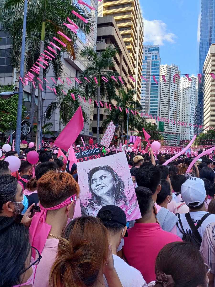 ja_jonesdeleon's tweet photo. Grabe punong puno bawat street #PasigLaban #PasigForLeniKiko https://t.co/TaKdjDl6Zs