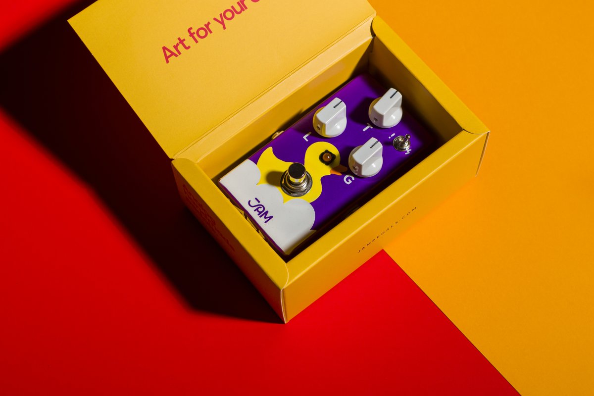 jampedals's tweet photo. https://t.co/yUaOLNkr3u

What's in the box?
One of the friendliest fuzzes you've ever played. 
Duck attack!

#jampedals #eurekafuzz #beetrootdesign https://t.co/khtA7BrMLR