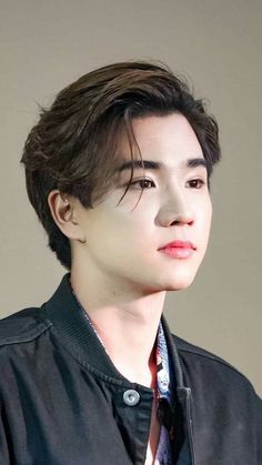Happy 21th birthday Perth Tanapon Sukumpantansa 
I hope you enjoyed your day 
May 20,2001 
I'm from Philippines🇵🇭 
Sà Wàd-déé khrub Perth 
Pom cheu Jb khrub 😍😍❤
