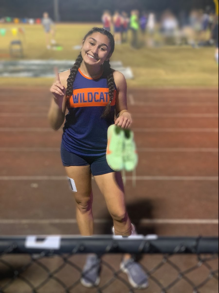 FultondaleXCTF's tweet photo. @aubryzuberi Class of '24. Another day of PR'S and record breaking on the track. Queen of the County. @FultondaleS @jefcoedathletic @FultondaleCofC @FultondaleElem @LisaZuberi https://t.co/8S7t4tr69m