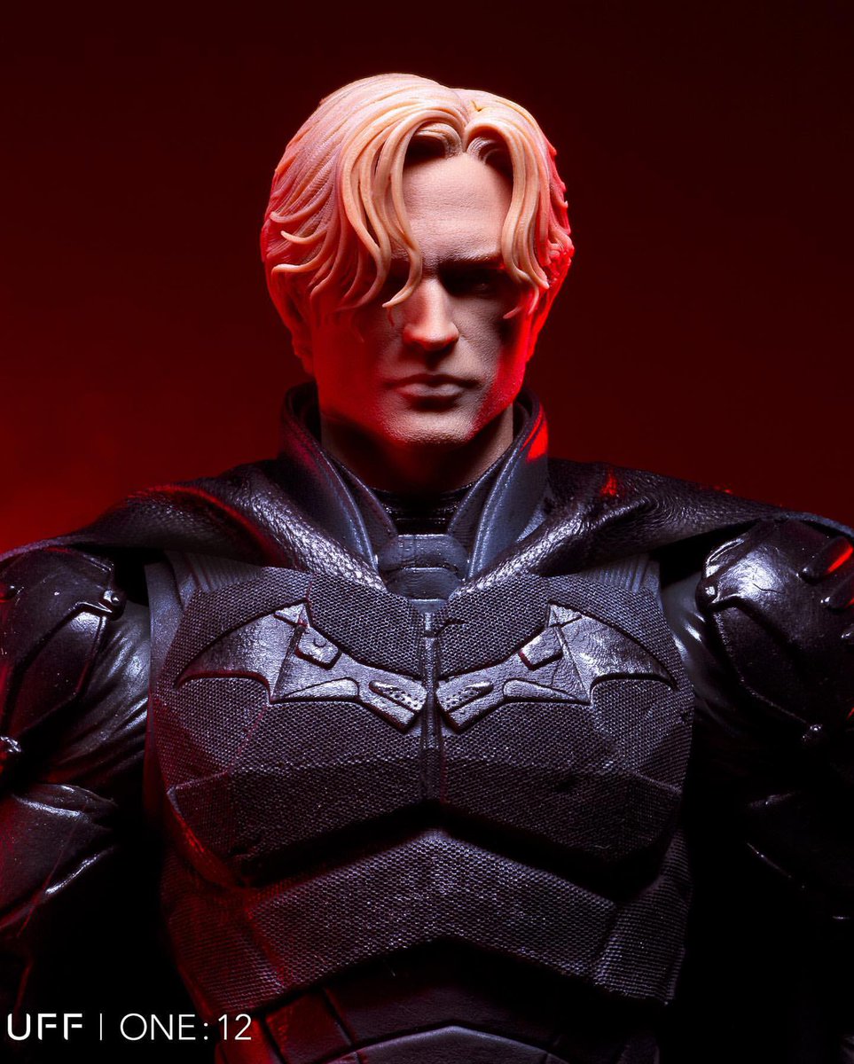 I__Love__Heroes's tweet photo. マクファーレントイズのThe Batman用で、パティンソンヘッドとチェストアーマー(マント付き?)が進行中らしい。
買えたら買ってみたい。
#MuffToys #WeStudio https://t.co/gFiytG4JsD