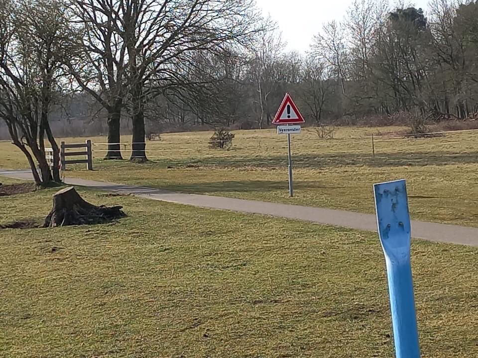 SBRMHM's tweet photo. Melding is doorgezet naar @DeMaashorst en @Gem_Maashorst met de vraag dit op te lossen. https://t.co/3irHf4BCD2