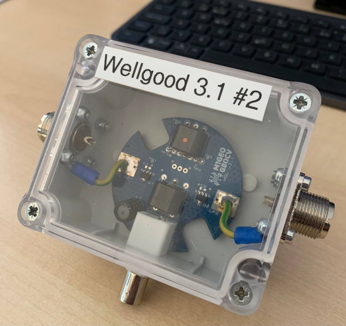 HB9VQQ's tweet photo. Preparing for the #wellbrook #wellgood performance comparison #cellflex #hamr #hamradio #swl https://t.co/5a6zIVsq52