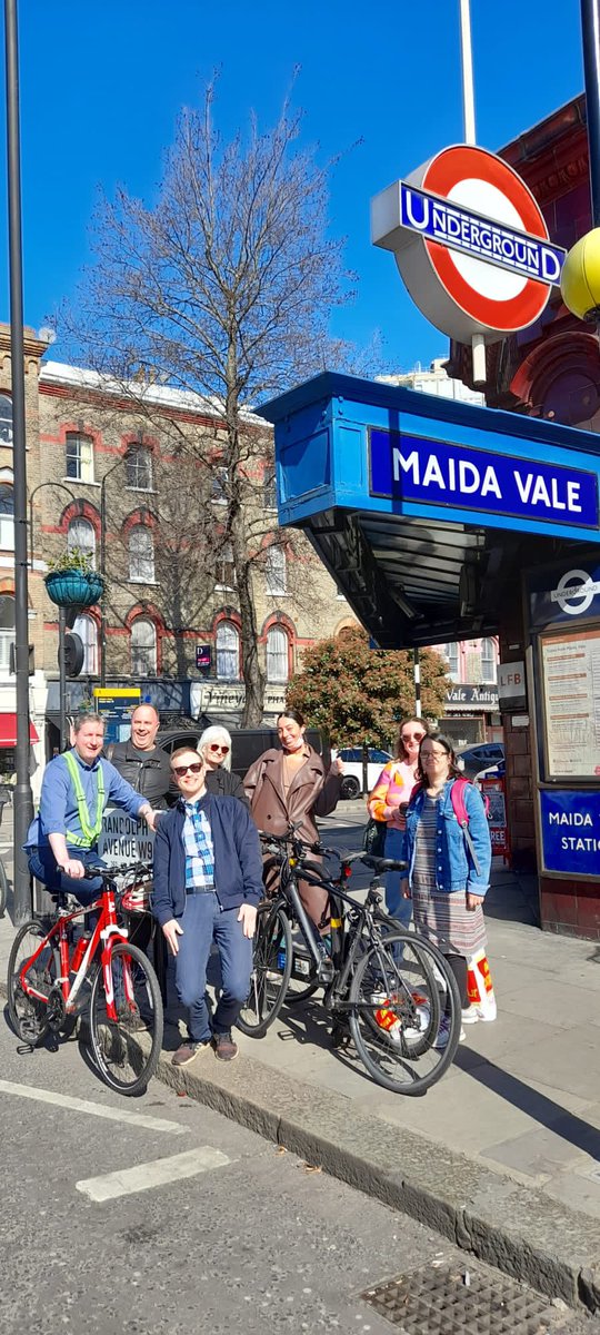 MaidaValeLabour's tweet photo. All smiles out in MV with this glorious weather! As a reminder, the deadline to register to vote in the elections is 14th April, which is less than a month away. 

Follow the link to register to vote and have your say here: https://t.co/wK61WXFVfH… https://t.co/d6epMvqcMj