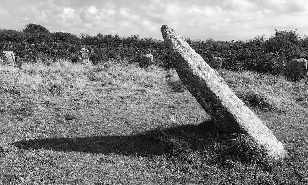 the_stone_club's tweet photo. Wishing you all a very happy Spring Equinox from Stone Club

 #StandingStoneSunday #SpringEquinox #VernalEquinox https://t.co/2ABtBu3TMp