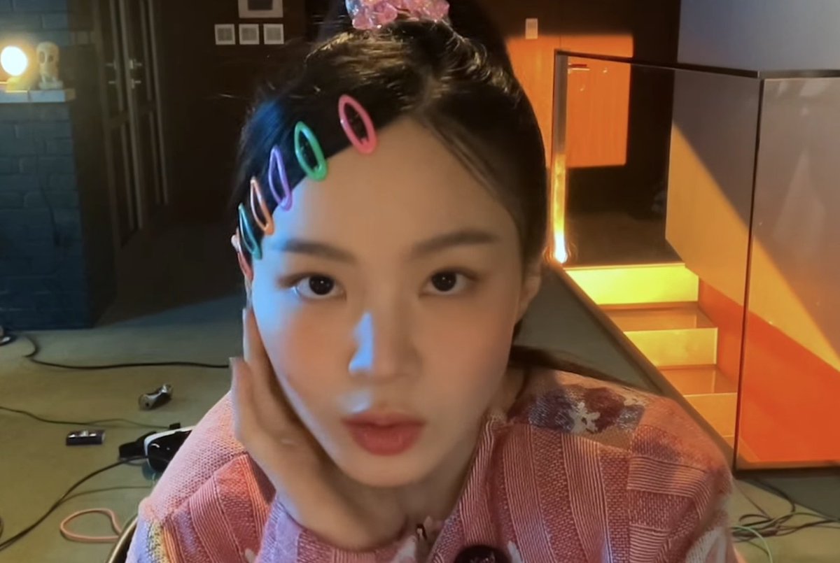 #LeeHi "ONLY" on Charts 

iTunes 
#24 Vietnam 

Spotify 
#18 Malaysia 
#87 Vietnam 
#110 Indonesia 
#113 Thailand 
#142 Singapore 

Apple Music
#25 Malaysia 
#51 Cambodia 
#57 Vietnam 
#88 Indonesia 
#152 Thailand 

Shazam 
#60 Malaysia 
#77 Indonesia 

<a href="/leehi_hi/">leehi</a> #이하이