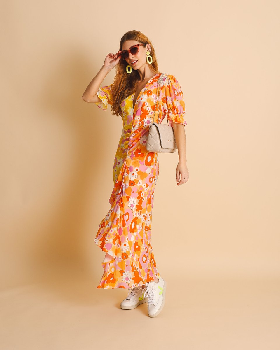 JulesBOnline's tweet image. Give your mum a wardrobe refresh for Mother's Day with striking pieces from RIXO.

#JulesBStyle #RIXO #SS22 #MothersDay #LuxuryFashion