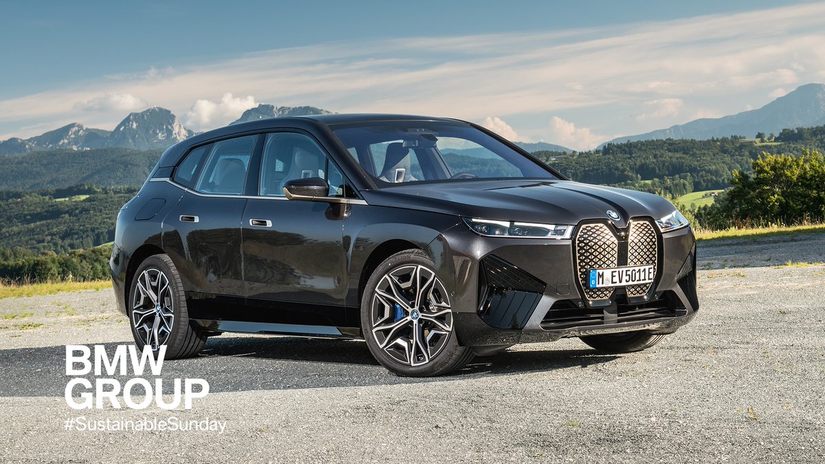 BMWGroup's tweet photo. All electric ⚡️. From 2025 onwards, we plan to increase delivery of fully electric vehicles by 50% with the Neue Klasse: https://t.co/TXWSnpSFi9 #BMWGroup #SustainableSunday https://t.co/L6FiU2xW8C