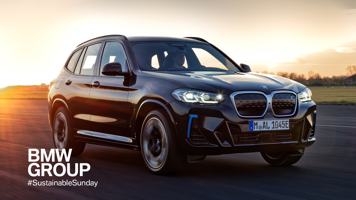 BMWGroup's tweet photo. All electric ⚡️. From 2025 onwards, we plan to increase delivery of fully electric vehicles by 50% with the Neue Klasse: https://t.co/TXWSnpSFi9 #BMWGroup #SustainableSunday https://t.co/L6FiU2xW8C