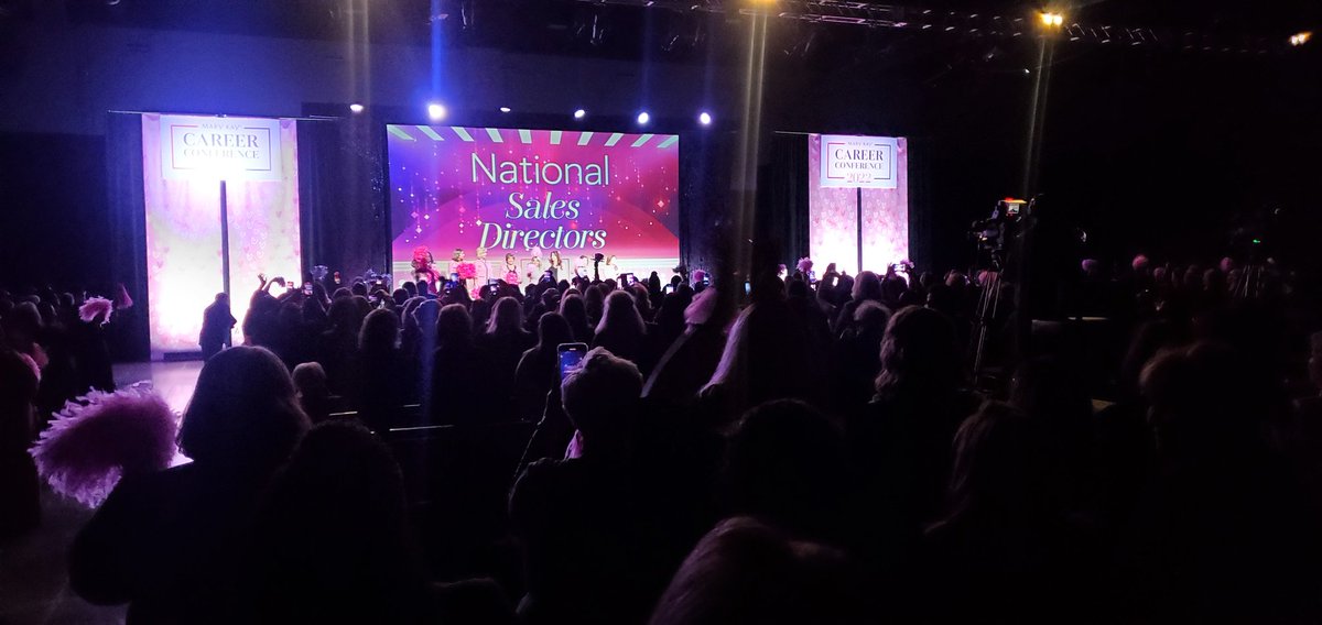 BobbyBmk's tweet photo. Career Conference Allen, TX.  What a time. #myMklife #Marykay #MaryKayMen #careerconference #IChoseMaryKay https://t.co/AfP1qpzTqi