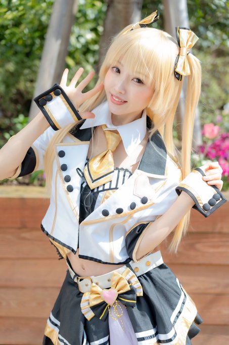 Twitterのコスプレ画像3