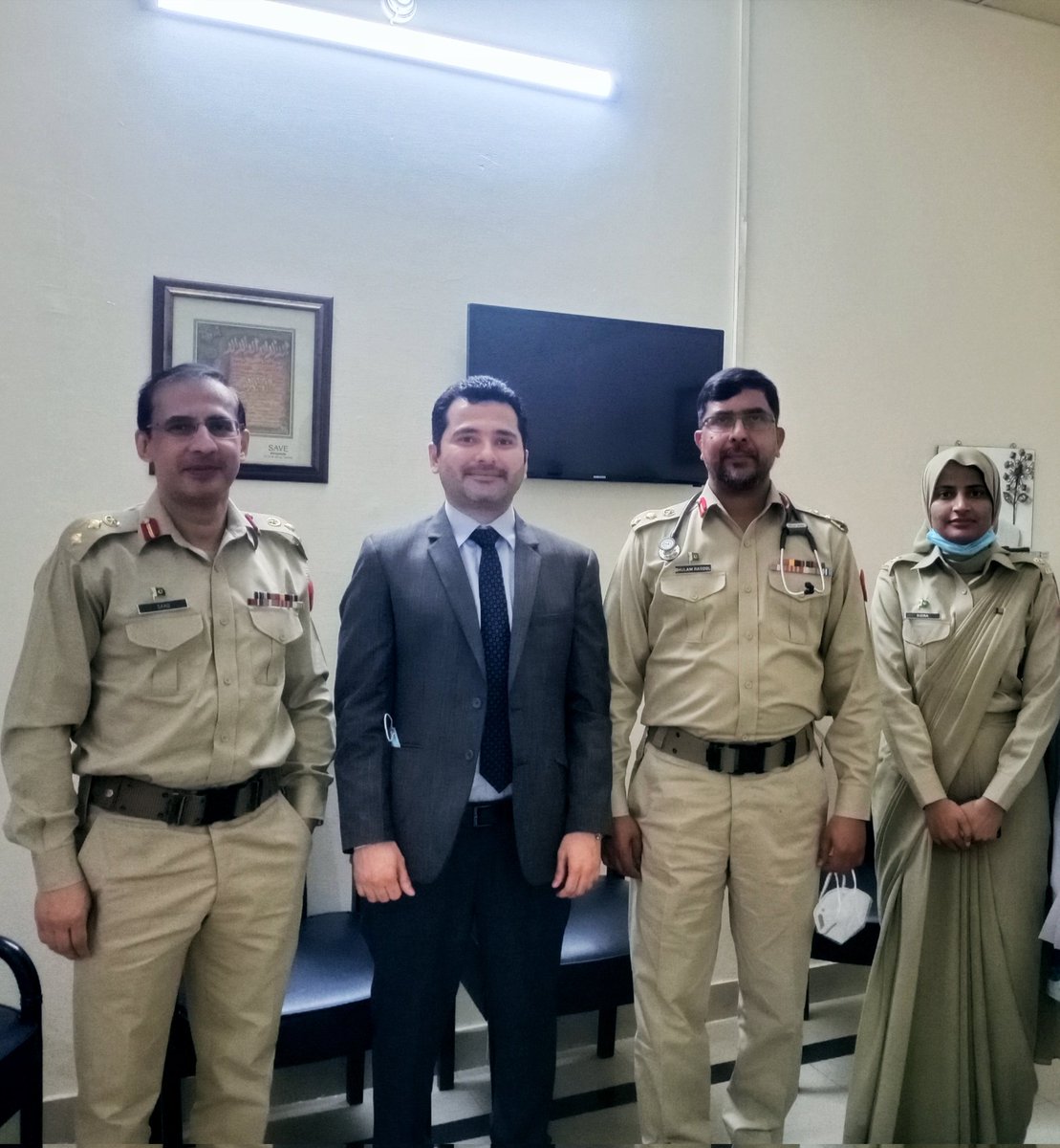 wonderfully motivating and encouraging experience. Thanks for the invitation to Discuss Diabetes Management with our country's brave soldiers.
Discussion on #SGLT-2 inhibitors,Their high level of competence and the audience's interest were reflected in their enthusiastic response