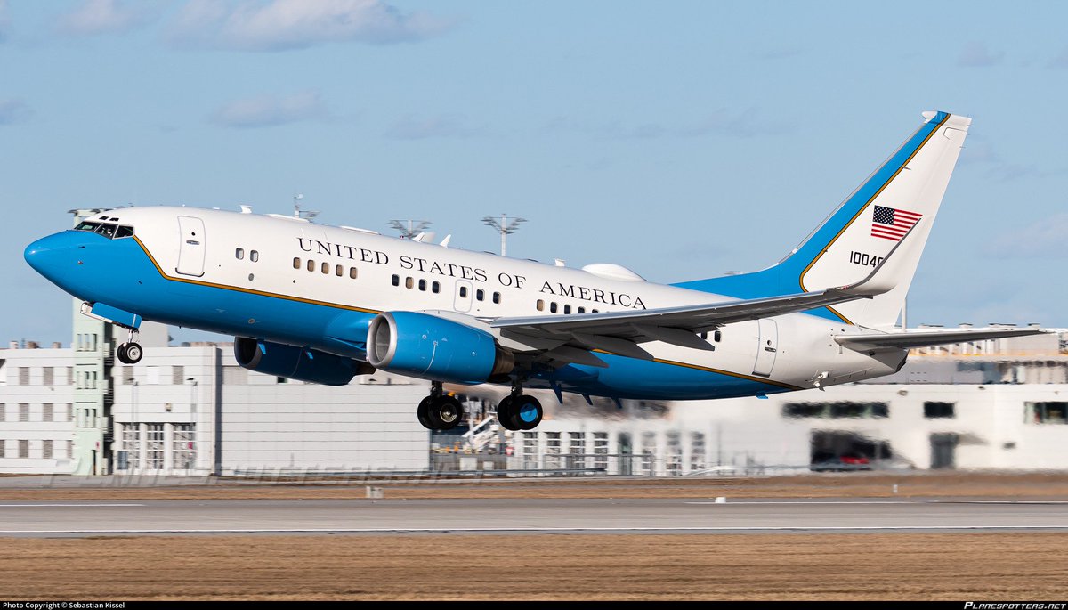 Oceanworldfree's tweet image. 🇺🇲USAF SUM501 01-0040 #AE0945

#Jakarta
#JavaSea
#SundaStrait

BoeingC-40B