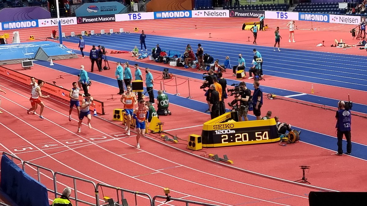 TopatletiekLive's tweet photo. BAM! Nederland knalt met winst naar de finale 4x400m estafette 3.07.64! 
For the record: USA out https://t.co/HUSMaawWYv