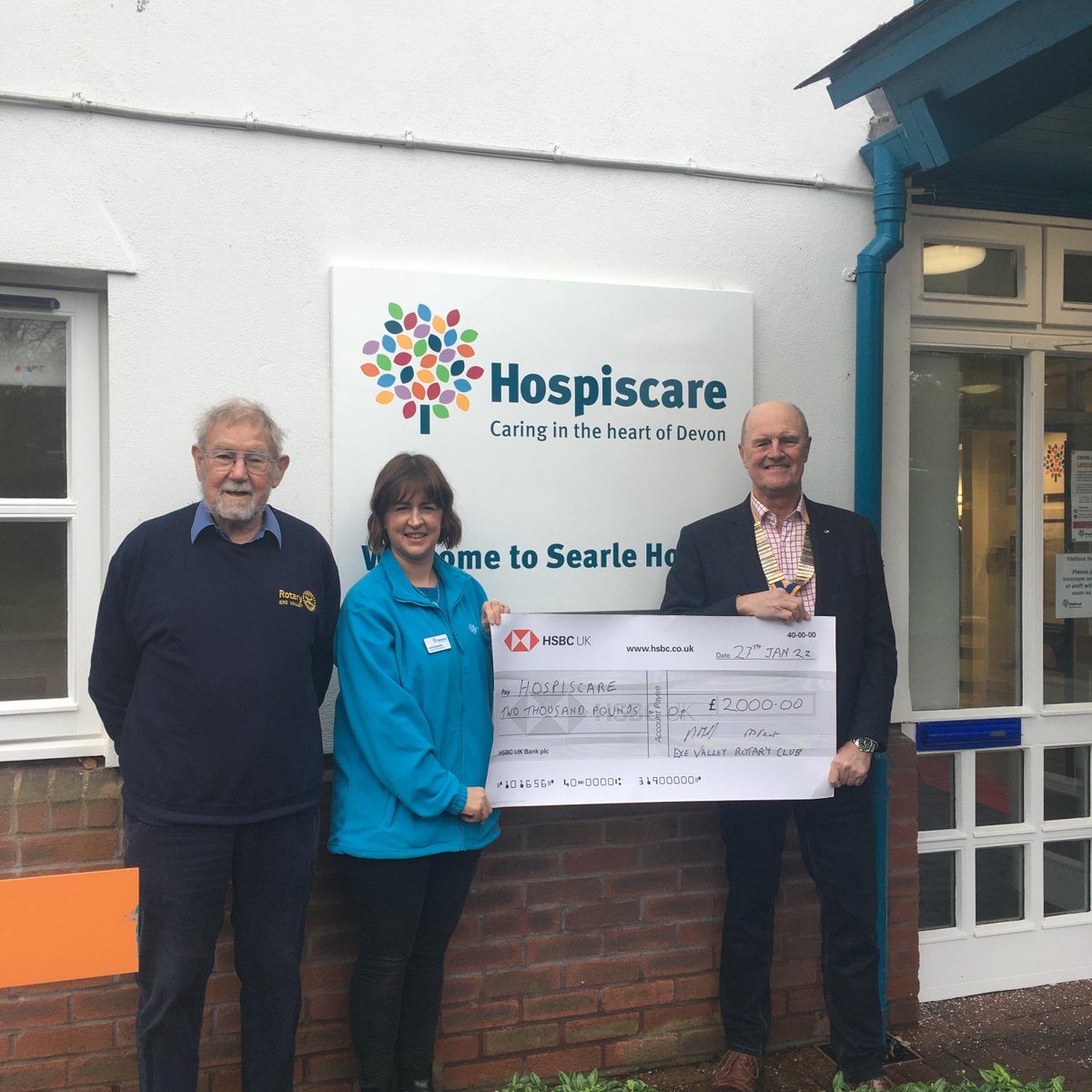 ExeValleyRotary's tweet photo. Exe Valley Rotary President has been busy in recent weeks. We have also sent money to the Rotary Fund to help Ukrainian Refugees - we will be bucket collecting for Ukraine on Sat 26th at Tesco Cullompton. Pop by and say hello (and donate of course 👍) https://t.co/dlJn0rPaKT