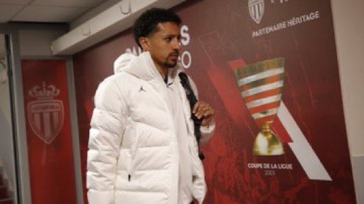 PSG_English tweet picture