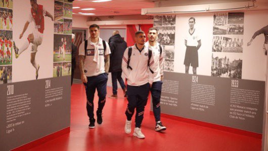 PSG_English tweet picture