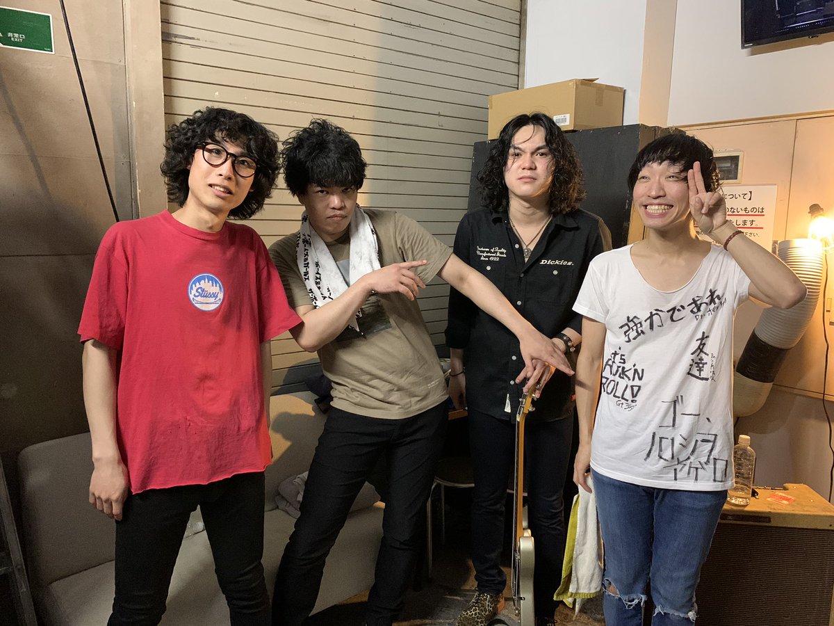 THE_BOYS_GIRLS's tweet photo. 🔥超大切なお知らせ①

4th Album『ユアキャンバス」(全11曲入)

2022年6月上旬、発売決定。
先行リリースしている3曲、新曲8曲の全11曲入り。

発売日やジャケット、曲目などの詳細は後日発表。全部詰まってます。

#ボイガル #ユアキャンバス https://t.co/bQie0EA8eC