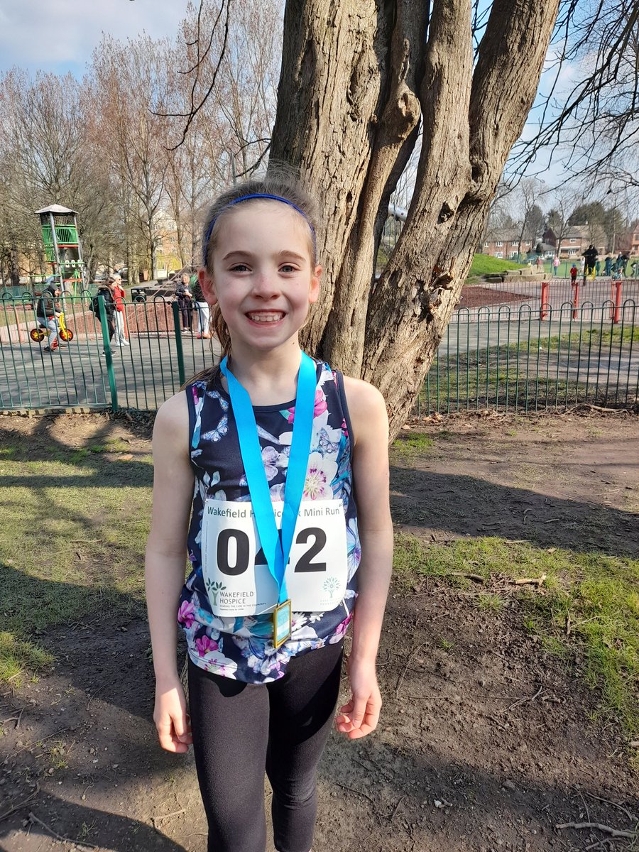 LydiaTh05024494's tweet photo. 3rd girl at this mornings Wakefield 1km run for Wakefield hospice @OPA_LG @OPALG_5T2122 https://t.co/I5kXIa0GGQ