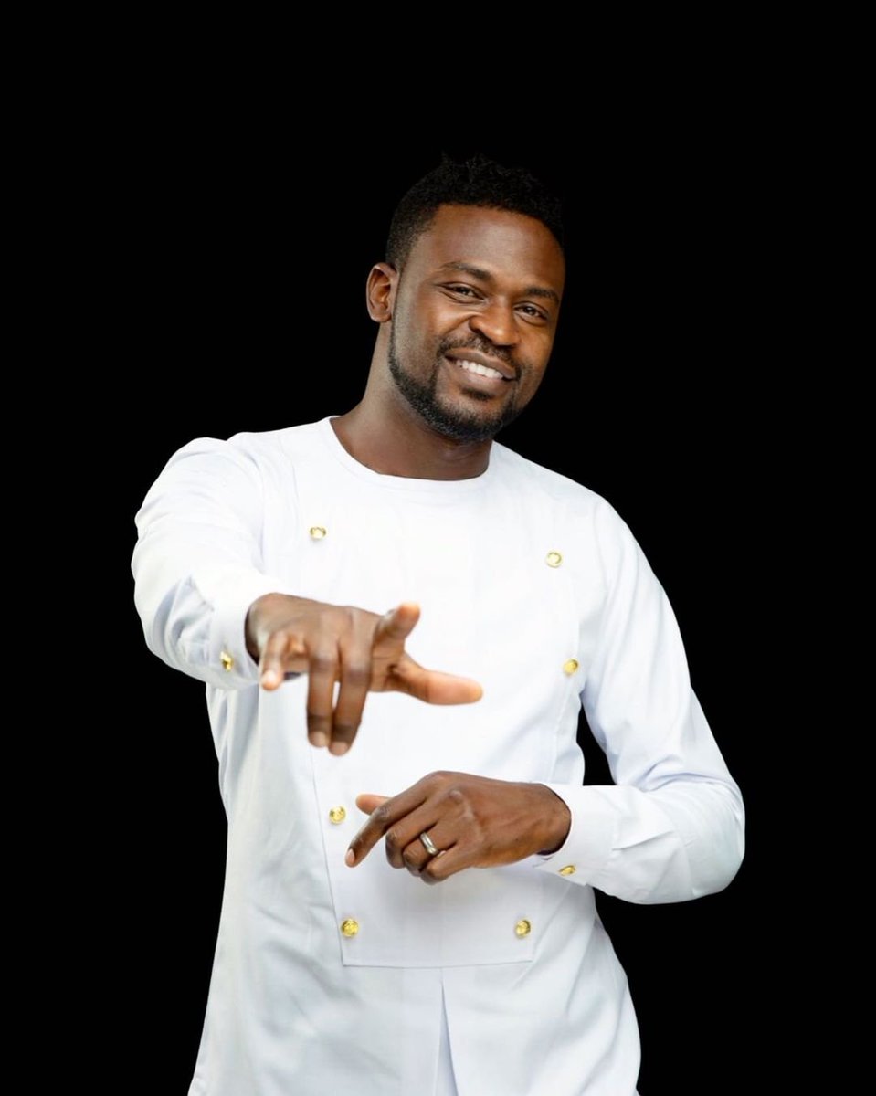 KeepItKiss's tweet photo. On #ArtistSpotlight, we feature: Kenya's @daddyowenmusic, @BenachiKenya and America's @Usher on @KeepItKiss from 2.00PM-5.00PM. Get ready to dance to great music🔥🔥🔥🔥. #KeepItKiss #DaddyOwen #Benachi #Usher #Artist #Musician #WeekendVibes #GoodVibes https://t.co/O77Ll3acmK