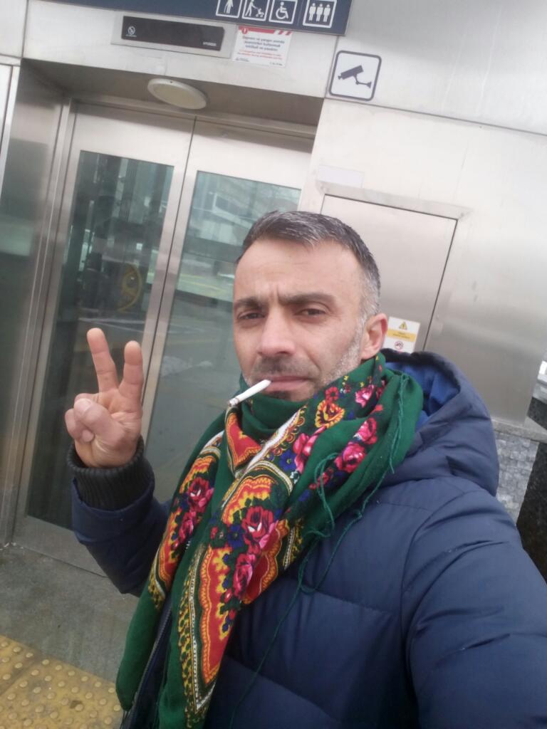 seyit göner aras aram zeynep (@devrim87278476) on Twitter photo 