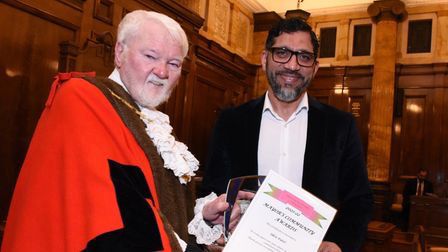 supportingHC's tweet photo. Congratulations to our CEO on receiving the #Redbridge Mayor's Community Award for the meals provided to #NHS staff during the pandemic leading to the birth of the Supporting Humanity #charity during this time
#mentalhealth #emotionalsupportline
#weknowhowtomakeyousmile https://t.co/xsedvrThb7