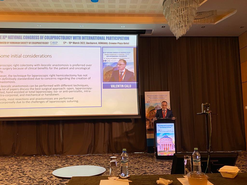 ValentinCalu's tweet image. Romanian Society for Coloproctology National Congress, presenting the advantages of the intracorporeal anastomosis in laparoscopic right hemicolectomy. Excellent event, congrats to the organizing committee!#colorectalcancer #laparoscopic