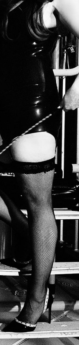 Check out my only fans.com/ladyvictoriado… to see the full image and chat. #dominatrix #onlyfans #sexchat #domsession #sexy
