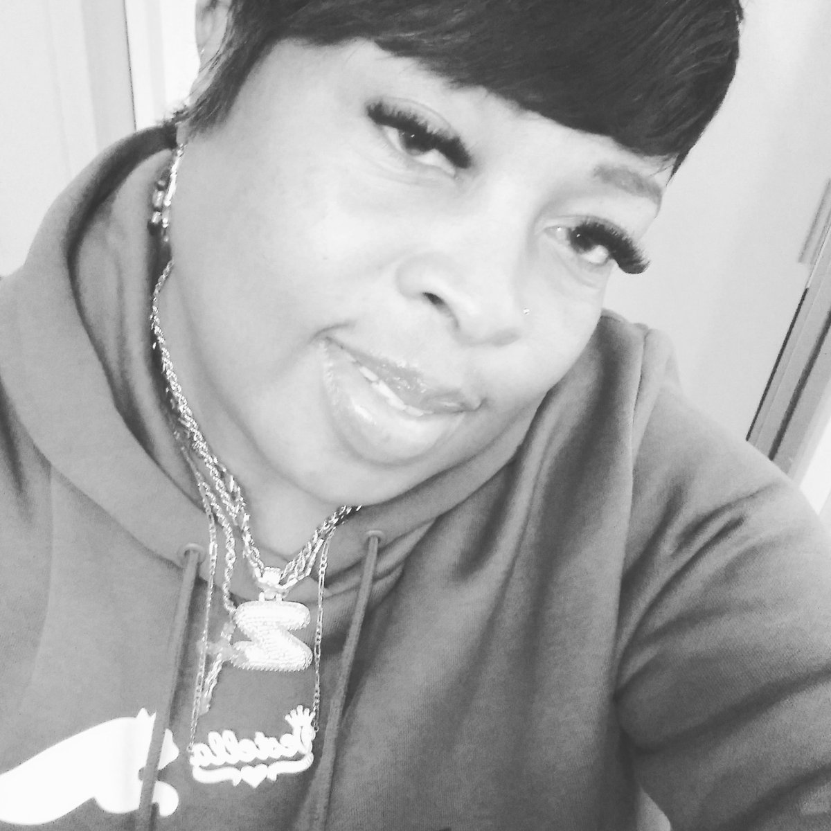 Zoether6's tweet image. Zoe 51